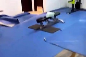 确实简陋！林书豪曾发视频吐槽CBA赛区健身房 事后被官方罚款