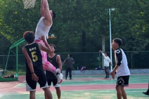 即使是NBA球员，但他们之间差距仍万分明显吗！