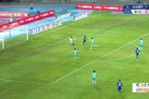 【集锦】中甲-广州豹2-2遭10人嘉定汇龙读秒绝平 距铜梁龙2分