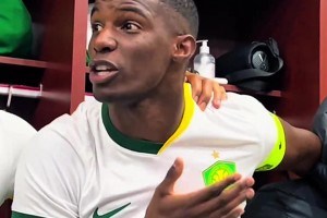 什琴斯尼：我扑出过姆巴佩梅西内马尔的点球，但没啥用都输了😭