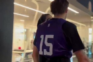 小球时代！詹姆斯提问库里：什么时候意识到自己开创了一个时代？